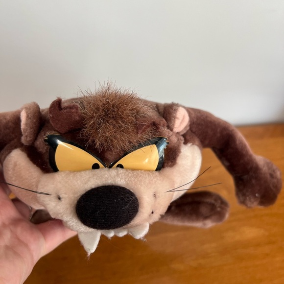 Looney Tunes Tasmanian Devil "Taz" Plush Collectible Vintage - Picture 2 of 4